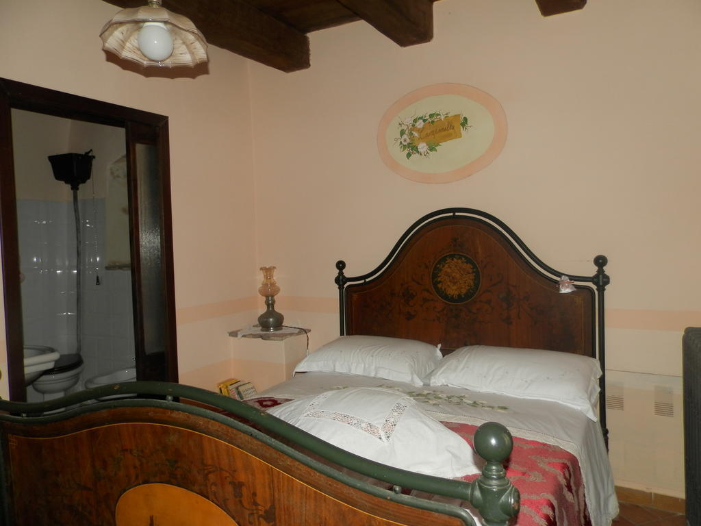 Residenza Di Paese Castello Del Poggio Hotel Ferentillo Cameră foto