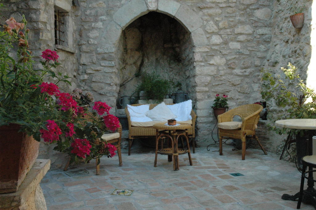 Residenza Di Paese Castello Del Poggio Hotel Ferentillo Exterior foto